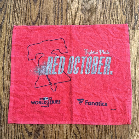 Philadelphia Phillies Red October Fightin’ Phils Rally 3 Towels NWOT - Picture 3 of 8